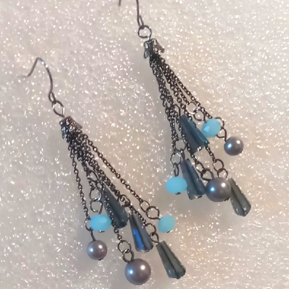 Elegant Multi-Chain Dangle Earrings